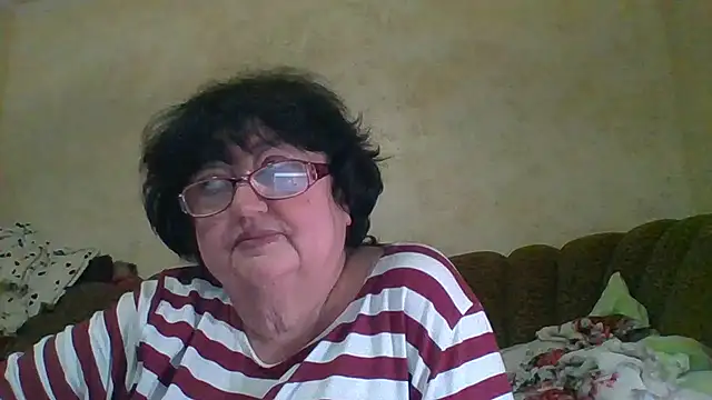 MilaSky5303's cam snapshot