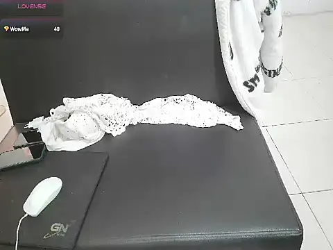 Owe_chan's cam snapshot