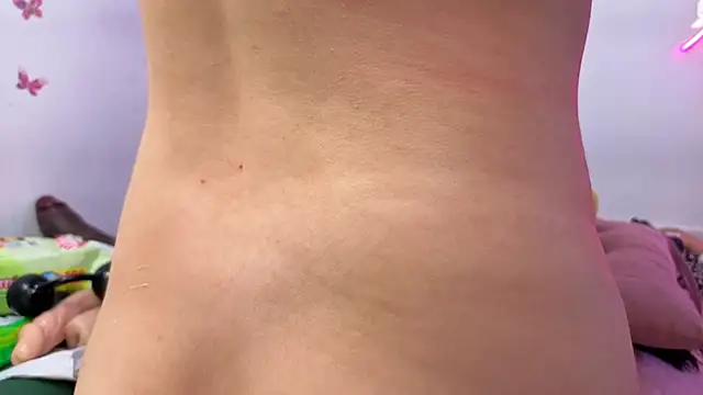 kittyrosess's cam snapshot