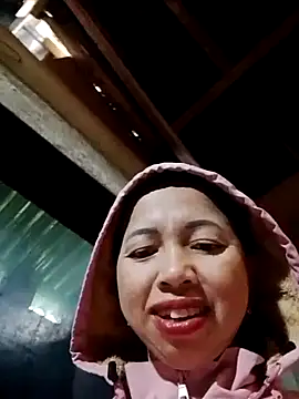 TRIEUTRIEU20's cam snapshot