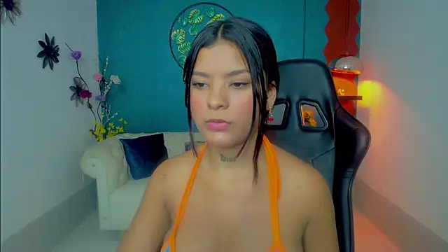 Scandarkmarie's cam snapshot