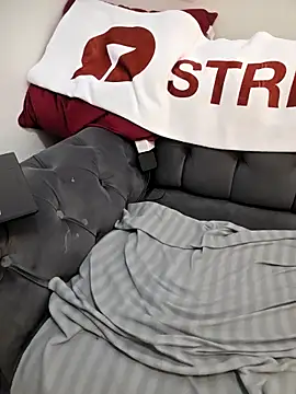 Jassy_Foxy's cam snapshot