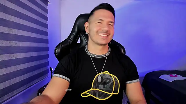 ransoj live sex cam