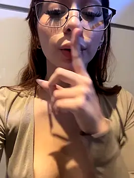 Melody-baby69's cam snapshot