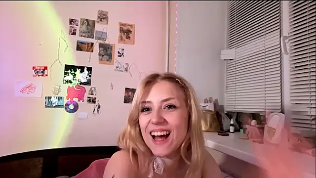 HeatLily's cam snapshot