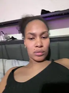 Lindalba's cam snapshot