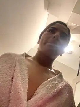 Mia_Tylorr's cam snapshot