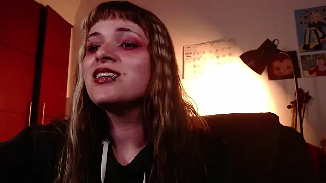 NEXT_DOOR_GIRL_'s cam snapshot