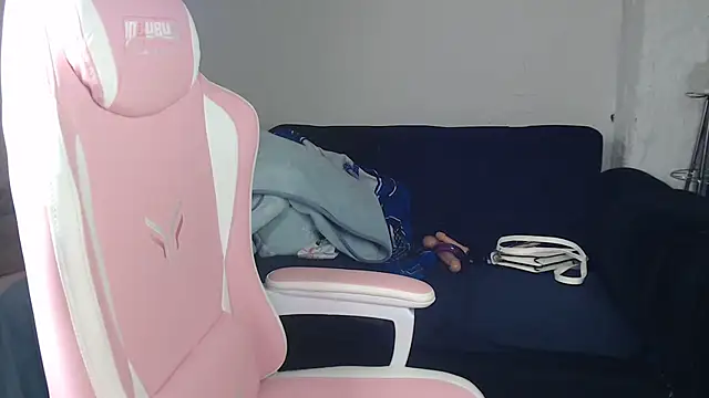 Diva-Lolah's cam snapshot