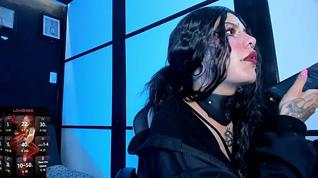 MistressMariam_'s cam snapshot