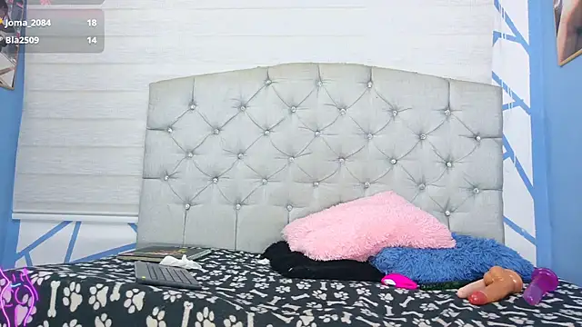 sweet_naomy01's cam snapshot