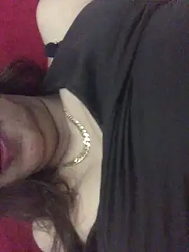 Julia_sexygirl_'s cam snapshot