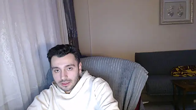 handsomeee04 live sex cam