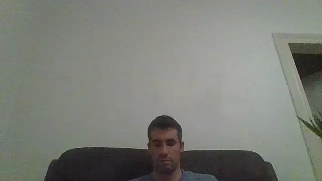 JulioIsHere4you live sex cam