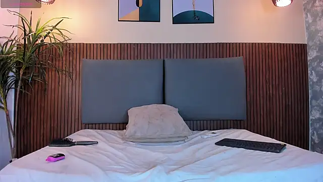 Mia_Harvey's cam snapshot