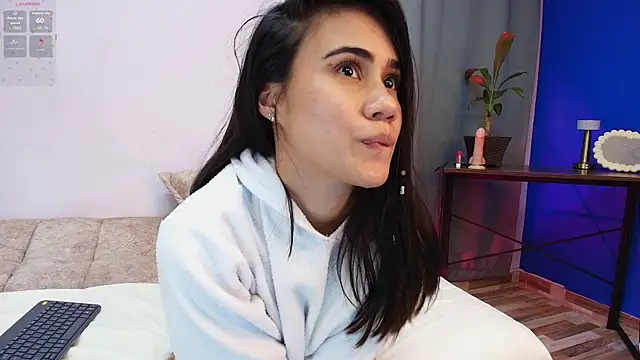 lizzy_kane's cam snapshot