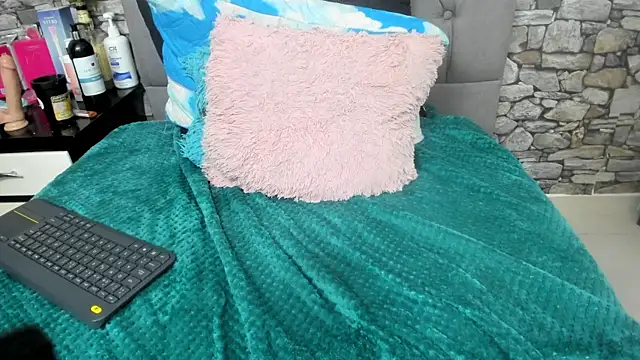 Lola_bonny7's cam snapshot