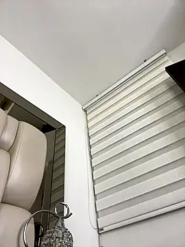 ALISSON_FOXXX1 live sex cam