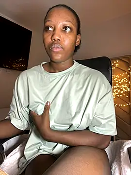 Manlykellya_'s cam snapshot