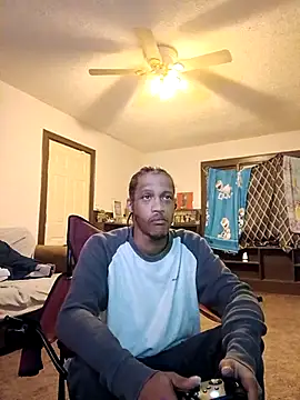 BrownSuga317's web cam