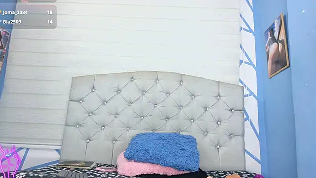 sweet_naomy01's cam snapshot