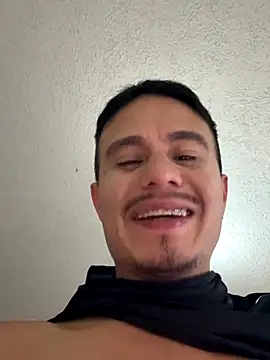 DominickVegas live sex cam