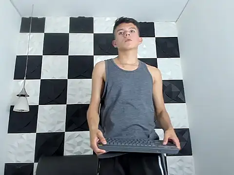 AndyFame1's cam snapshot