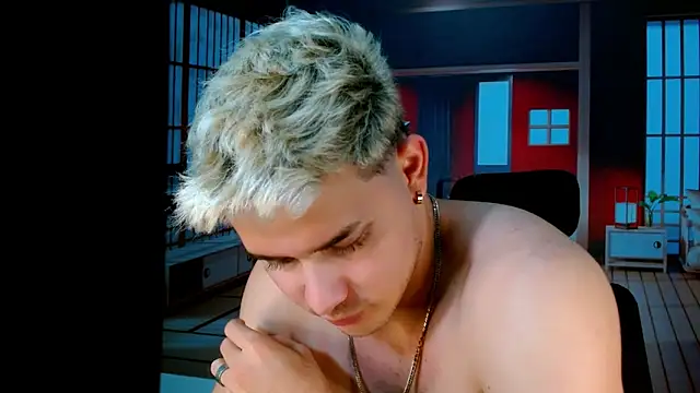 AlexPiersss's cam snapshot