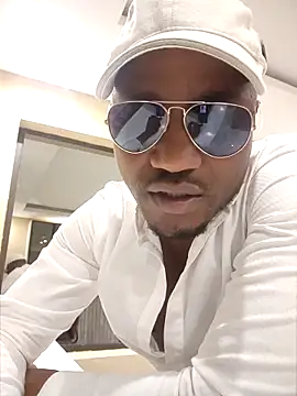 Vuyo1987 live sex cam