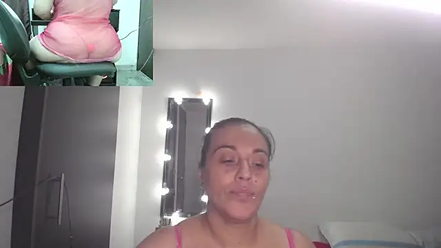 zoe_hotxxx's cam snapshot