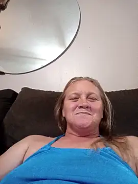 wetnwildforyou's cam snapshot