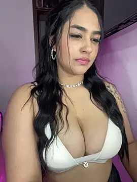 Charlotte_cutt18's cam snapshot