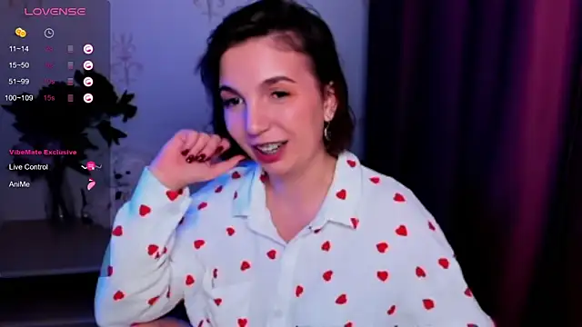 KindHazelHere_'s cam snapshot