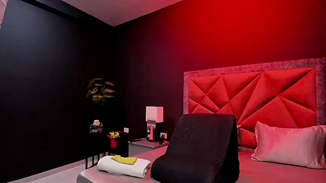 mia_milff's cam snapshot