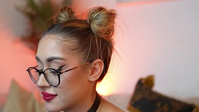 AileenKiss's cam snapshot