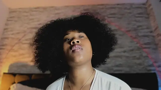 Anneth__M live sex cam