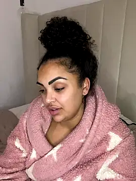 CaramelCarmenxox's cam snapshot