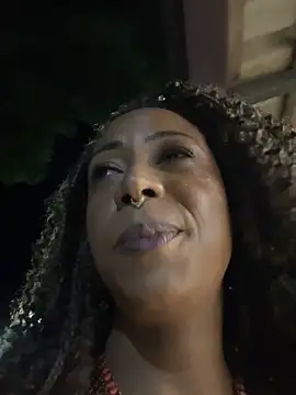 dianagolley420's cam snapshot