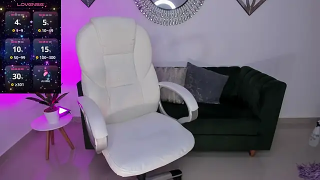 naomii_campbell_'s cam snapshot