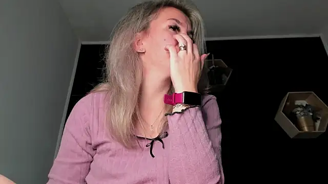 Alesys69 live sex cam