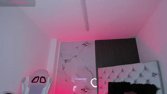 chloesagee live sex cam