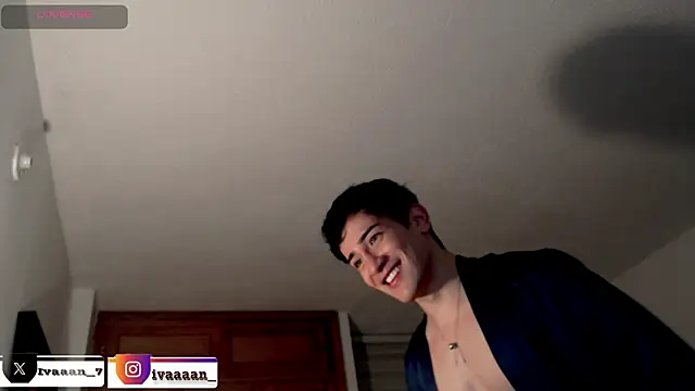 ivaaaan_ live sex cam