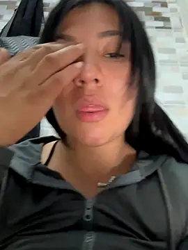 kim_monti live sex cam