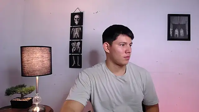 JamesCr_ live sex cam