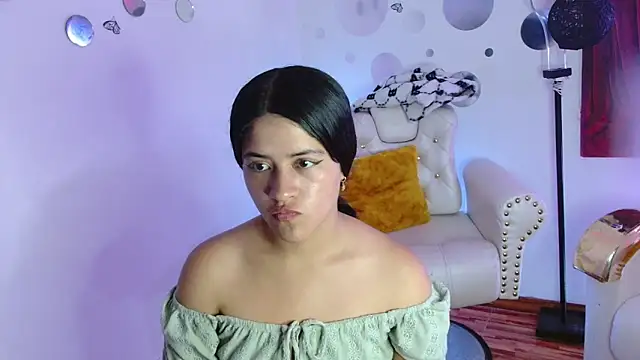 Ashley_Stone01's cam snapshot