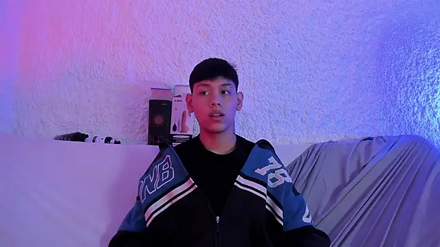 zeus_blaze's cam snapshot