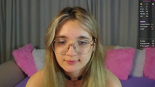 vivyboo111's cam snapshot