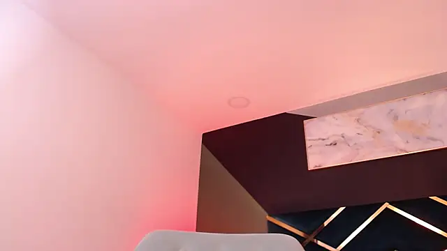 Coralgh_'s cam snapshot