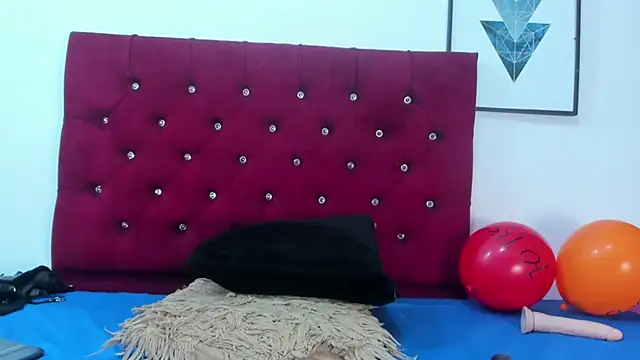 Anggie_Miller's cam snapshot