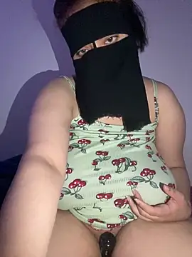 Warda-arabic's cam snapshot